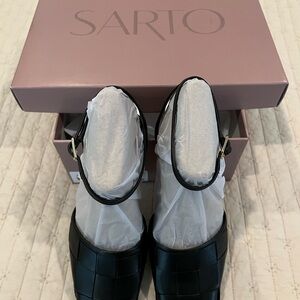 Sarto A-Daisy Black Buckle Heels 6.5